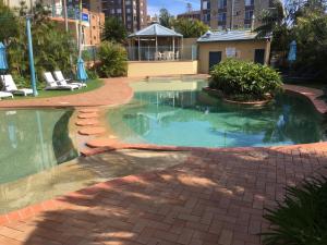 Town Beach Beachcomber Resort - Guest Reviews