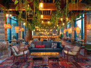 Treehouse Hotel London - Dining and Culinary Offerings