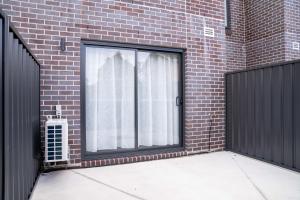 Value Suites Penrith - Pricing and Payment Details
