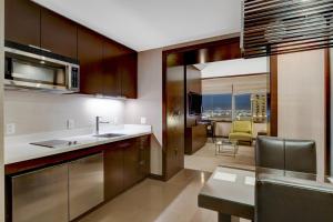 Vdara Hotel & Spa - Dining and Culinary Experiences