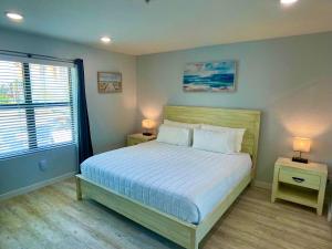 Vistalmar Beach Resort - Guest Services and Amenities