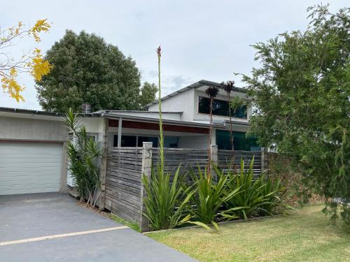 Worrowing Jervis Bay - Facilities and Amenities