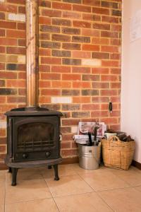 Wyadup Brook Cottages - Convenient Location and Accessibility