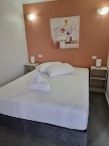 Accommodation Sydney City Centre 1 Bedroom Apartment With Balcony - Booking and Pricing