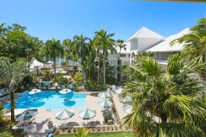 Alamanda Palm Cove by Lancemore Review - Convenient Services
