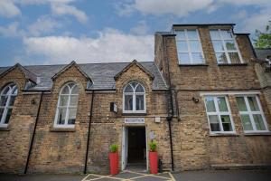 Arch Hotel - Guest Policies