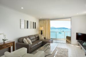 At Marina Shores - Getting to Marina Shores