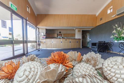 Banksia Motel - Questions About Your Stay