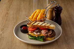 Barossa Weintal Hotel - Accessibility and Pets