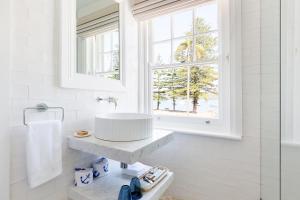 Barrenjoey House - Unique Highlights
