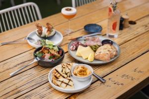 Barwon Heads Hotel - Additional Information