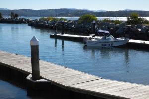 Batemans Bay Marina Resort - Family-Friendly and Disabled Rooms