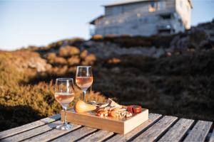Ben Lomond Creek Cabins - Booking Information