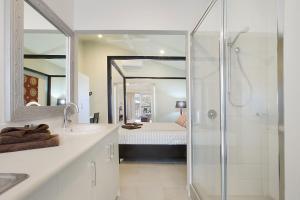 Best Western Plus The Ranges Karratha - Location and Nearby Attractions