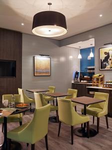 Best Western Plus Vauxhall Hotel - Getting to the Hotel