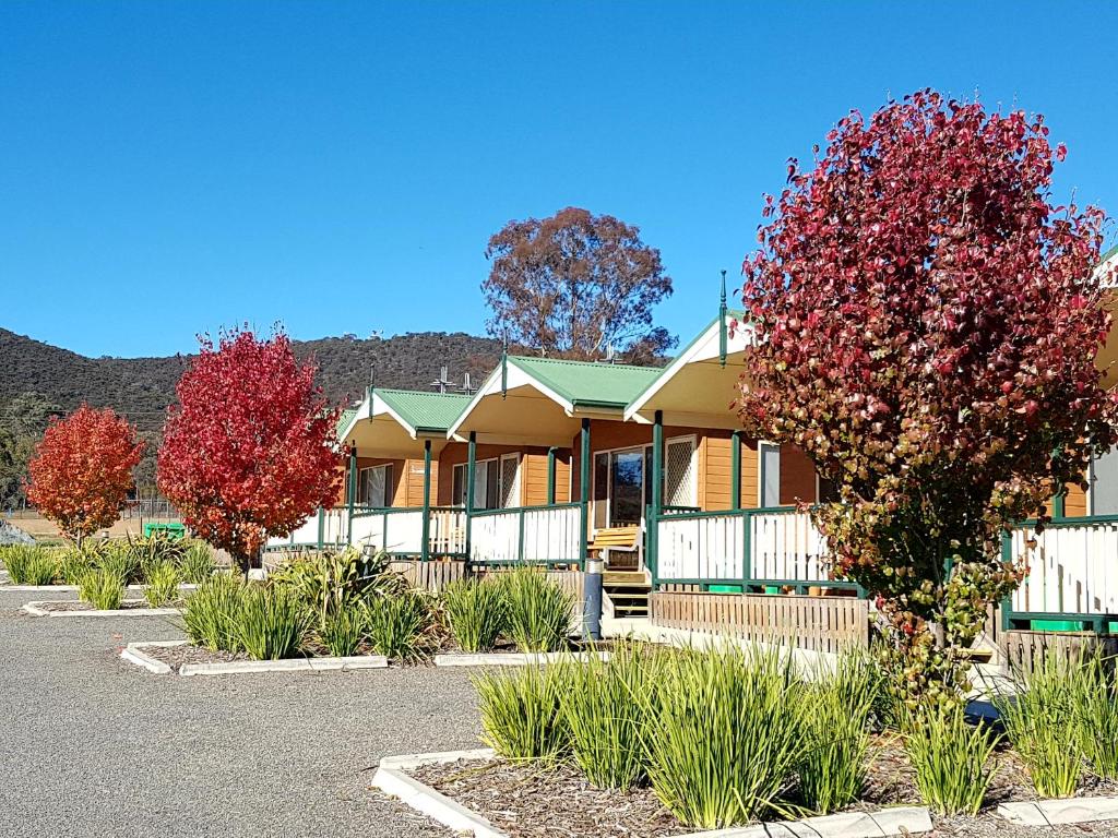 Canberra Carotel Motel - Two-Bedroom Villa Accommodations