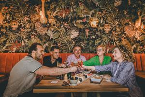 Central Baarlo - Check-in and Check-out