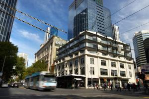 City Edge on Elizabeth Apartment Hotel - Policies and Regulations