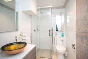 Coastal Salty Air 2bedrm 2bath W Ocean Views! - Exploring Scarborough Beach