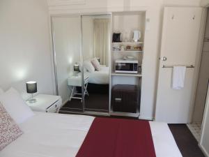 Comfort Inn Premier - Guest Reviews and Feedback