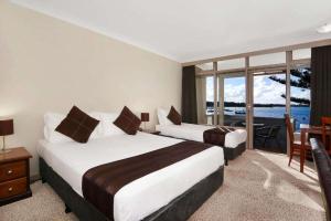 Comfort Resort Waters Edge - Guest Reviews and Ratings