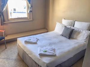 Commercial Hotel Motel Lithgow - Location and Surroundings