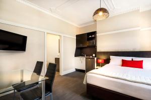 Como Court Budget Accommodation - Child and Pet Policies