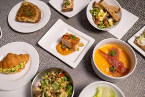 Conrad New York Downtown - Policies and Restrictions