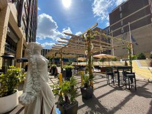 Copthorne Tara Hotel London Kensington - Check-in, Check-out, and Policies