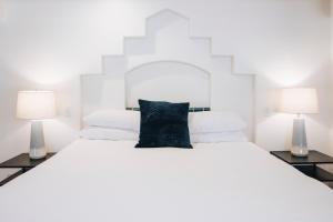 Cottage Inn & Spa - Policies and Requirements