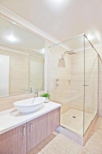 Cottesloe Beach Hotel - Location and Accessibility