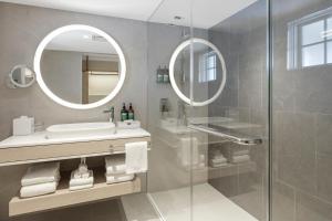 Crowne Plaza Hawkesbury Valley, an IHG Hotel - Location and Transportation