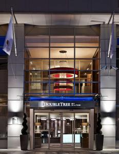 DoubleTree by Hilton London Victoria - Room Accommodations