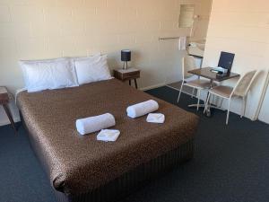 East West Motel Ceduna - Location and Accessibility