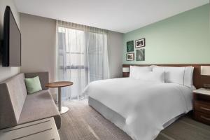Element Melbourne Richmond - Child and Extra Bed Policies