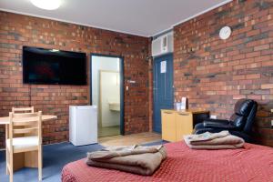 Enfield Motel - Room Types and Pricing