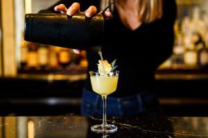Four Seasons Hotel One Dalton Street, Boston - Booking and Special Requests