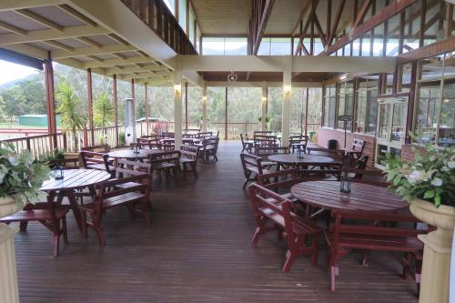 Halls Gap Valley Lodges - Contact and Legal Information