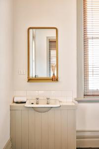 Healesville Hotel - Policies and Check-in/Check-out