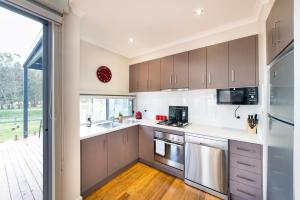 Hemley House Luxury in Halls Gap - House Rules and Policies