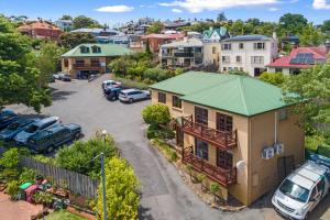 Hideaway on George - Child and Pet Policy