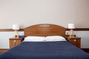 Highlander Hotel Bar Kitchen Rooftop - Guest Feedback and Ratings