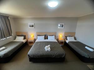 Highway One Motel - Staff and Service Offerings
