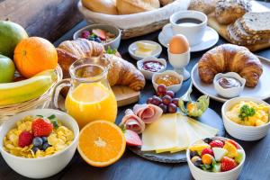 Holiday Inn Melbourne Airport, an IHG Hotel - Payment and Cancellation Policies