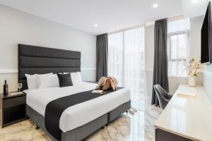 Holiday Inn & Suites - Parramatta Marsden Street, an IHG Hotel - Parking Arrangements