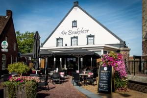 Hotel De Beukelaer - Dining Options