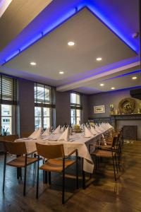 Hotel De Limbourg - Nearby Attractions