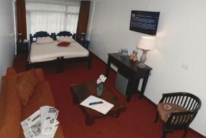 Hotel Den Helder - Questions About Staying Here