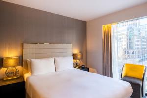 Hotel Saint London - Services and Conveniences