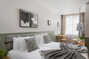 Inhabit Queens Gardens, a Member of Design Hotels - Glowing Guest Feedback and Ratings